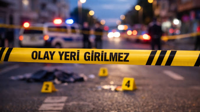 Adana'da Baba-Oğul Kavgası Kanlı Bitti: Emekli Polis Oğlunu Vurdu